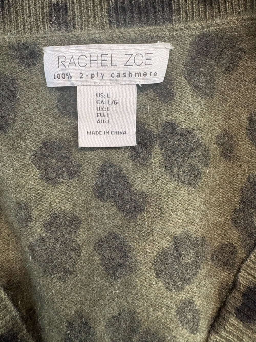 Rachel Zoe Olive Green Leopard Print V-Neck Sweater - Picture 3 of 3